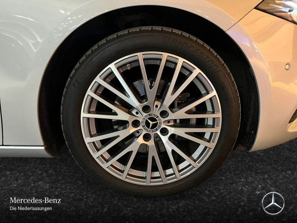 Mercedes-Benz A 200 2021