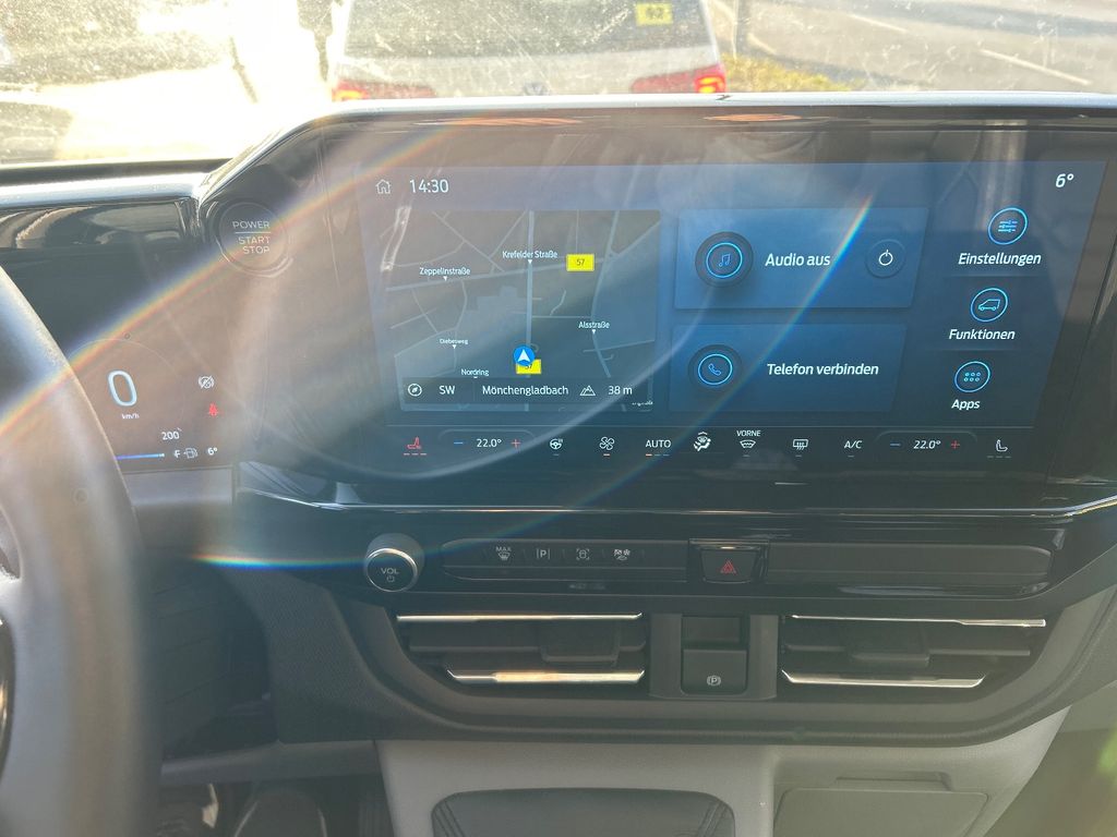 Ford Tourneo Custom 2025