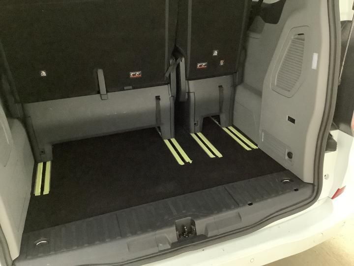 Ford Tourneo Custom 2025