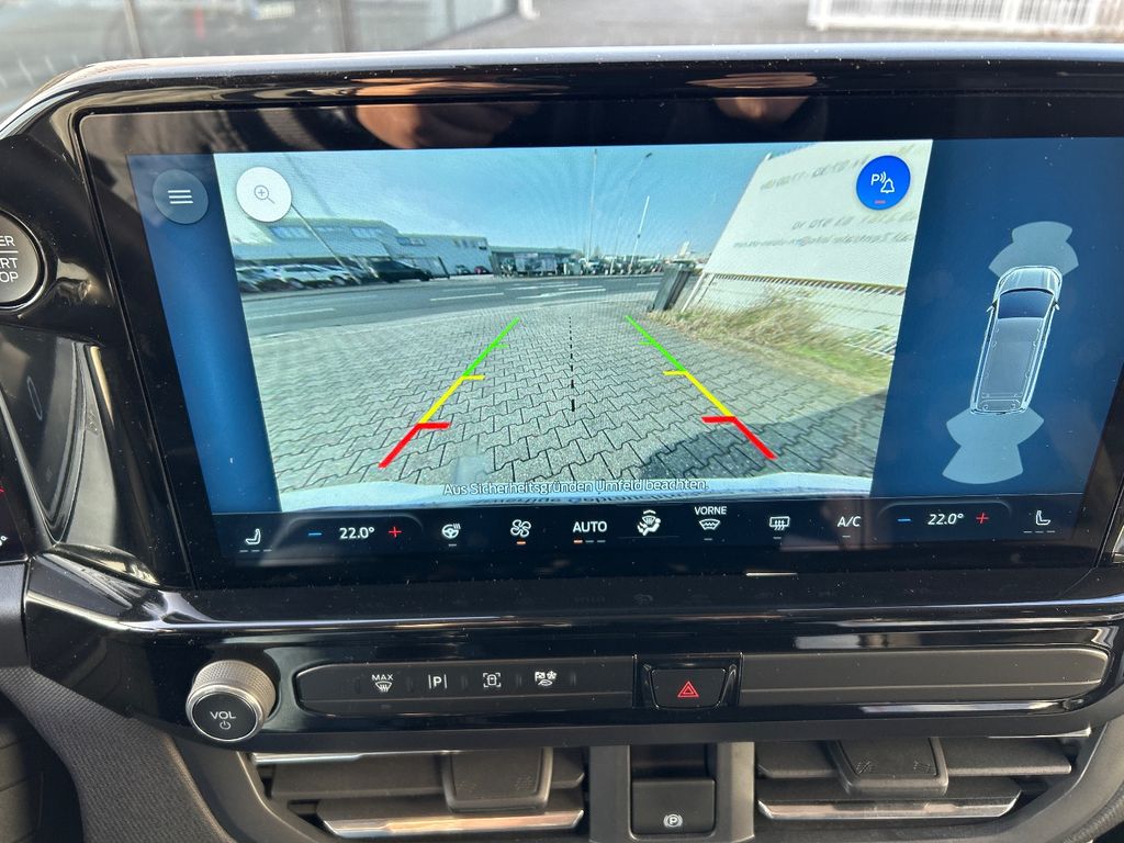 Ford Tourneo Custom 2025