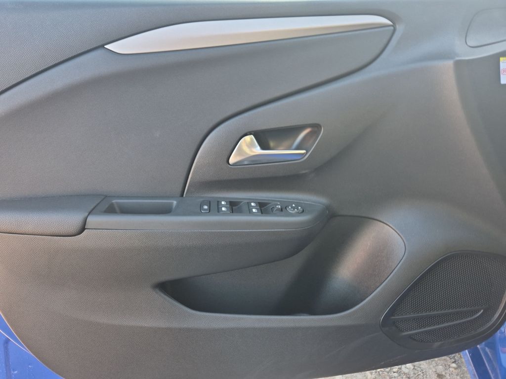 Opel Corsa 2025
