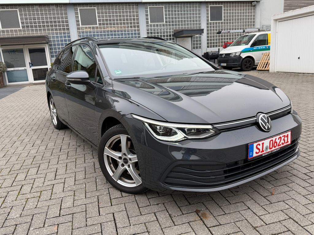 Volkswagen Golf 2021