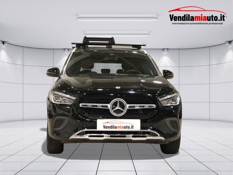 Mercedes-Benz GLA 180 2022