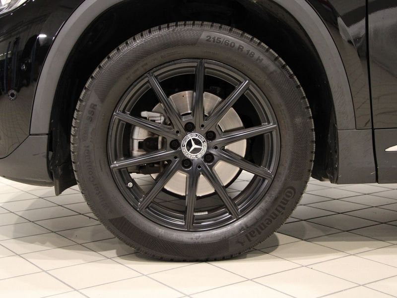 Mercedes-Benz GLA 180 2022