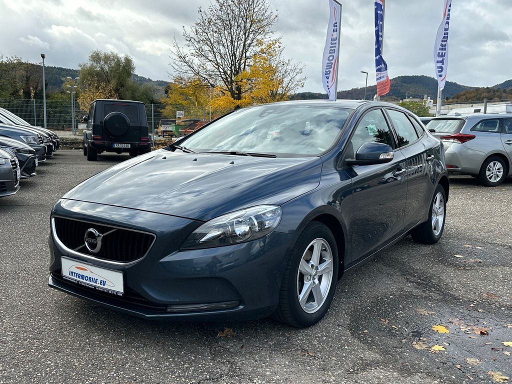 Volvo V40 2018