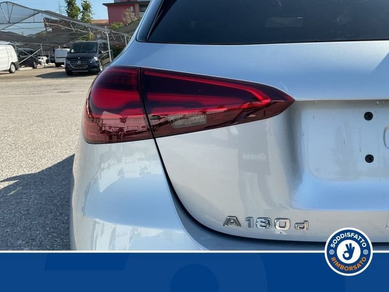 Mercedes-Benz A 180 2025