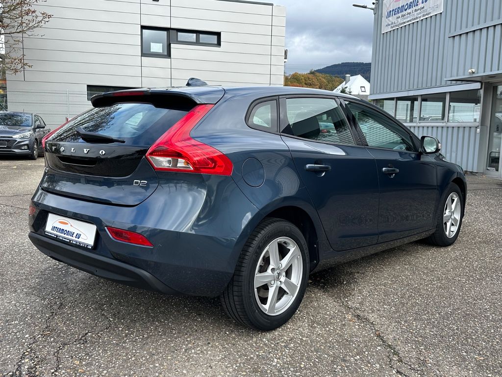 Volvo V40 2018