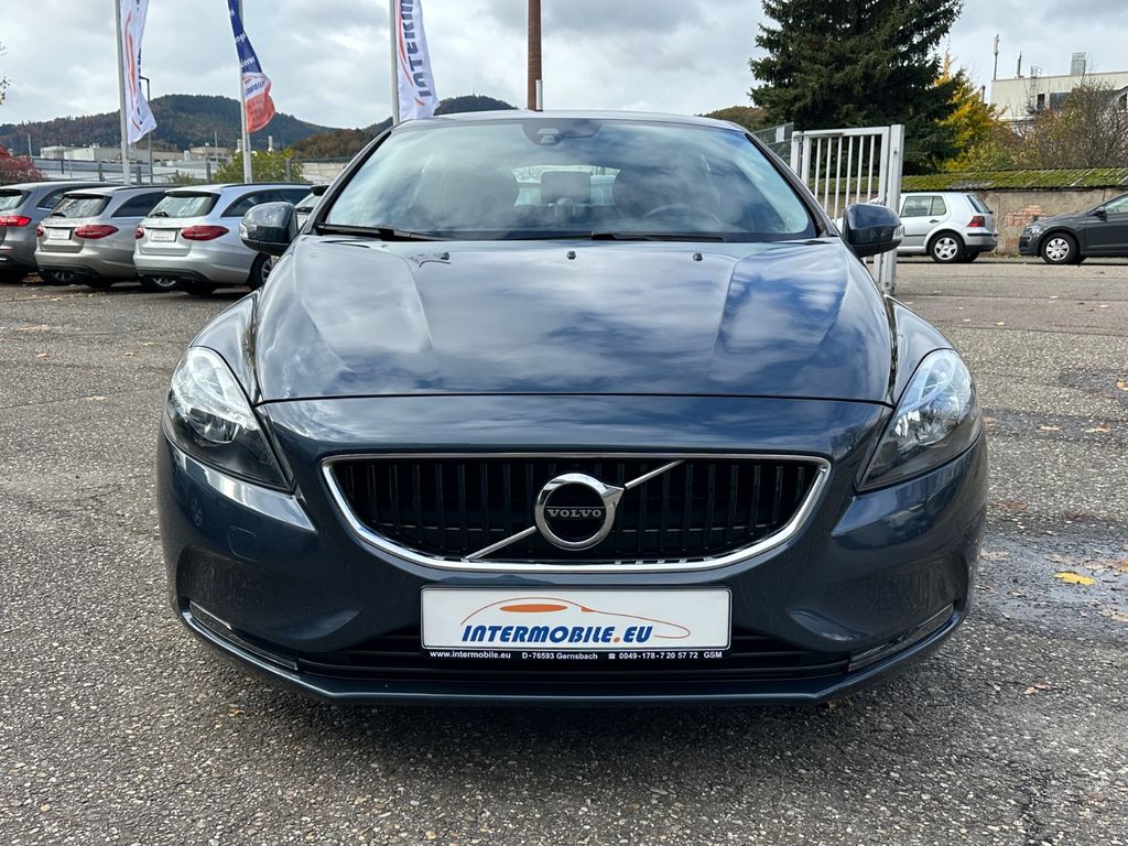 Volvo V40 2018