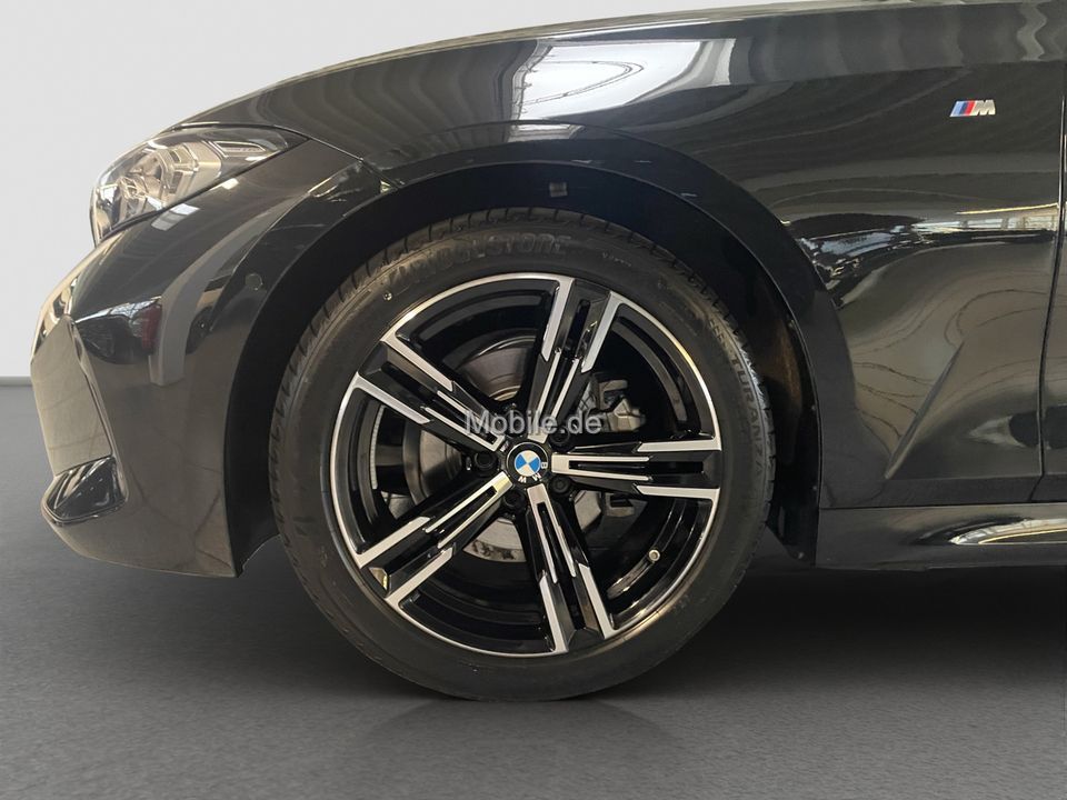 BMW 318 2025