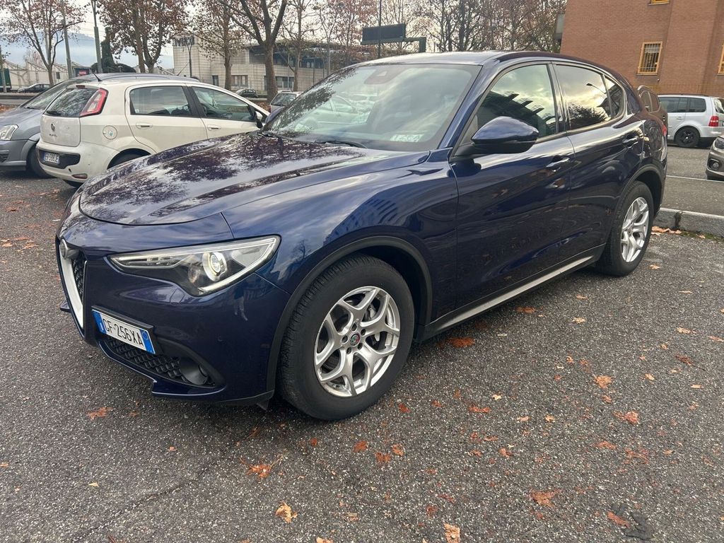 Alfa Romeo Stelvio 2021