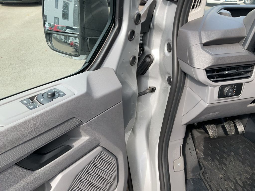 Volkswagen T7 Transporter 2025