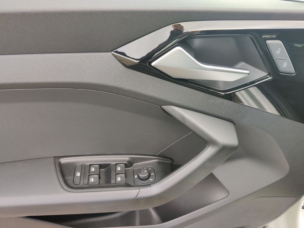Audi A1 2025