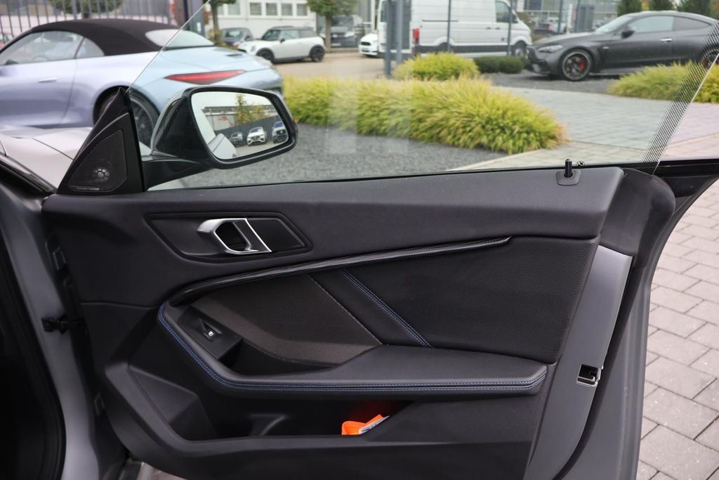 BMW 218 Gran Coupé 2024