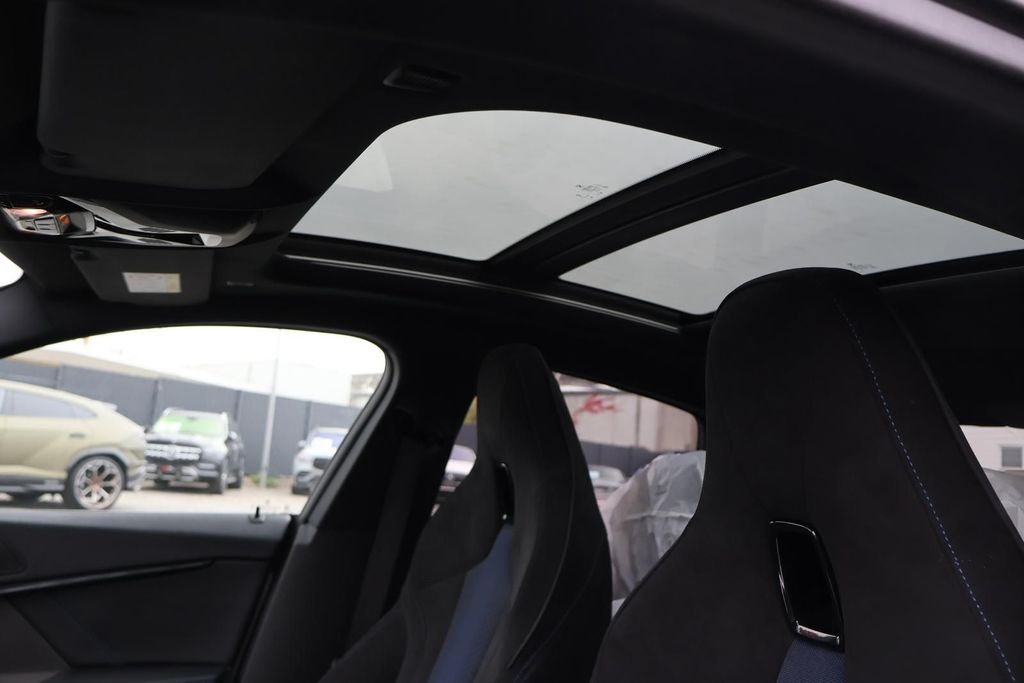 BMW 218 Gran Coupé 2024