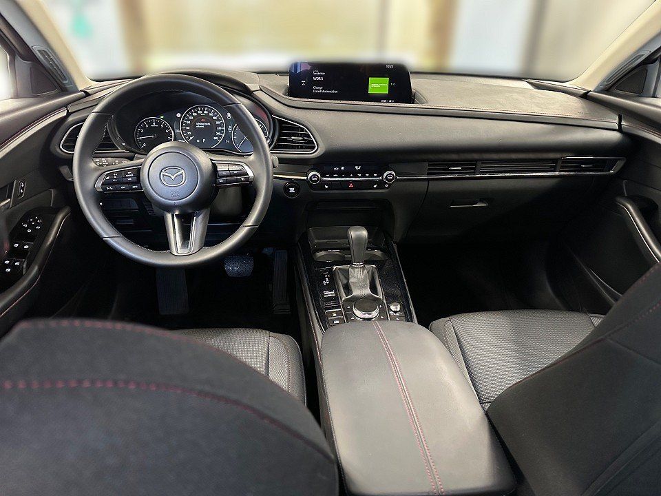 Mazda CX-30 2025