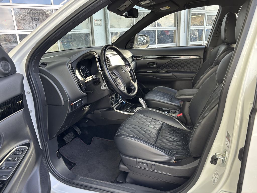 Mitsubishi Outlander 2018