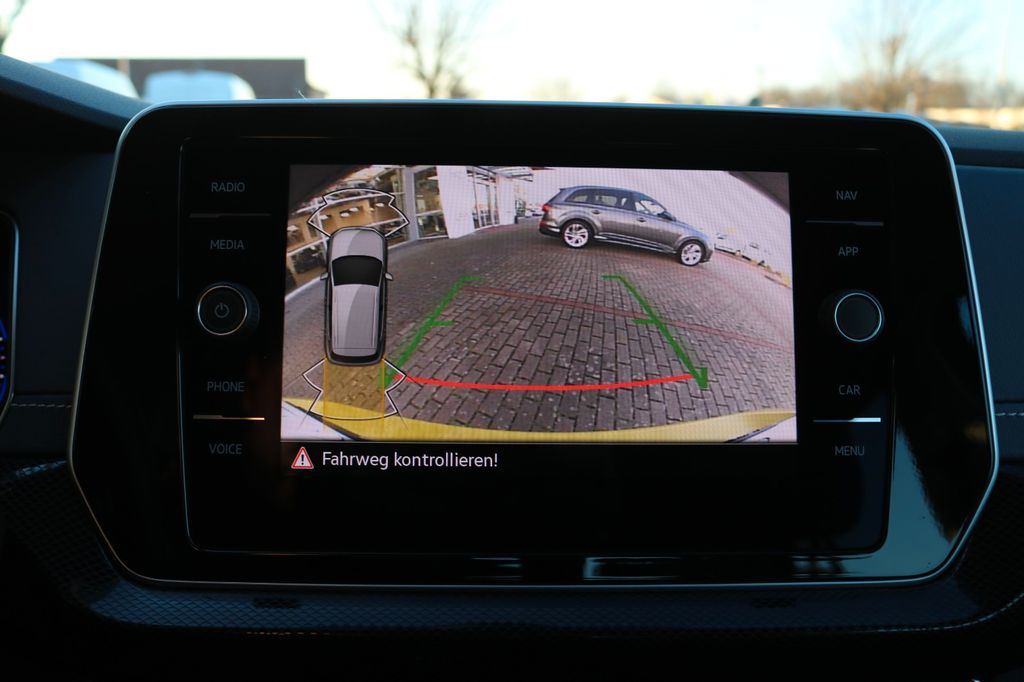 Volkswagen T-Cross 2024