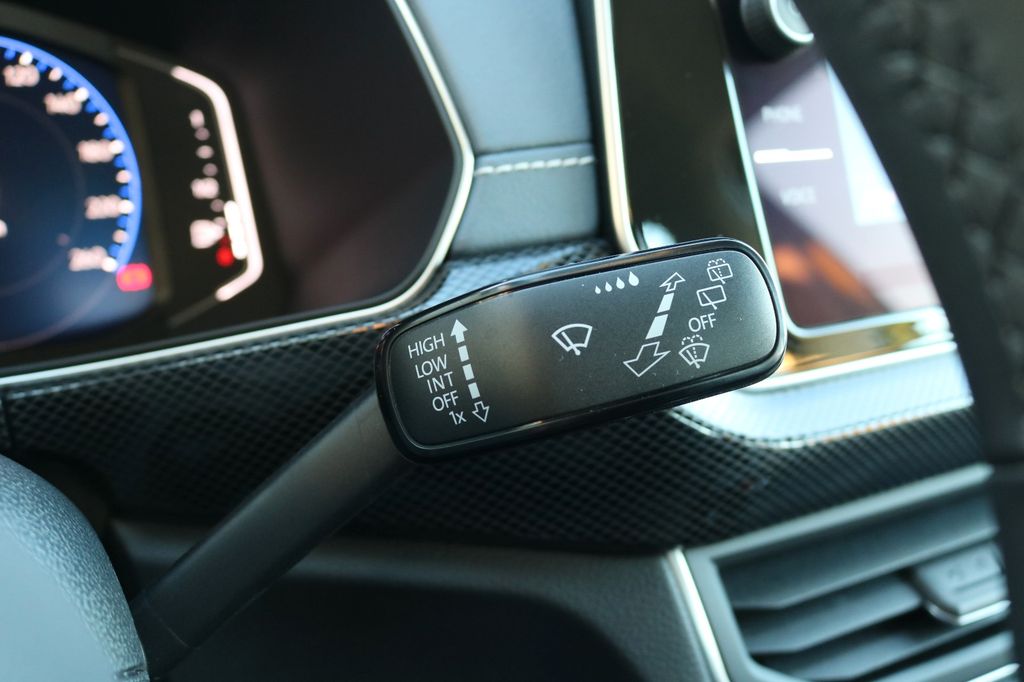 Volkswagen T-Cross 2024