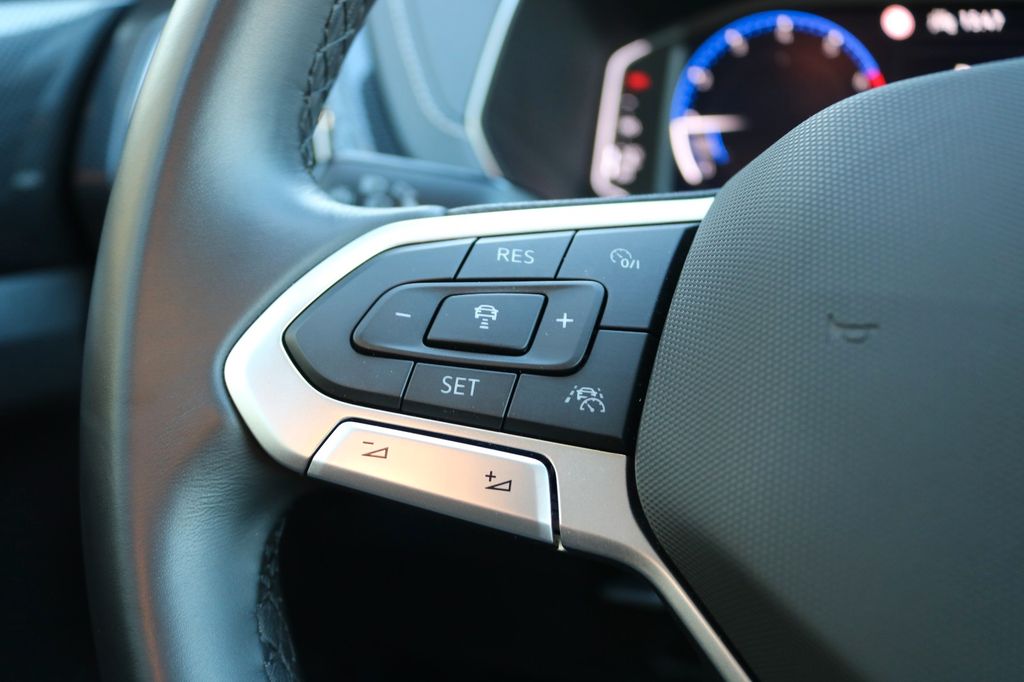 Volkswagen T-Cross 2024