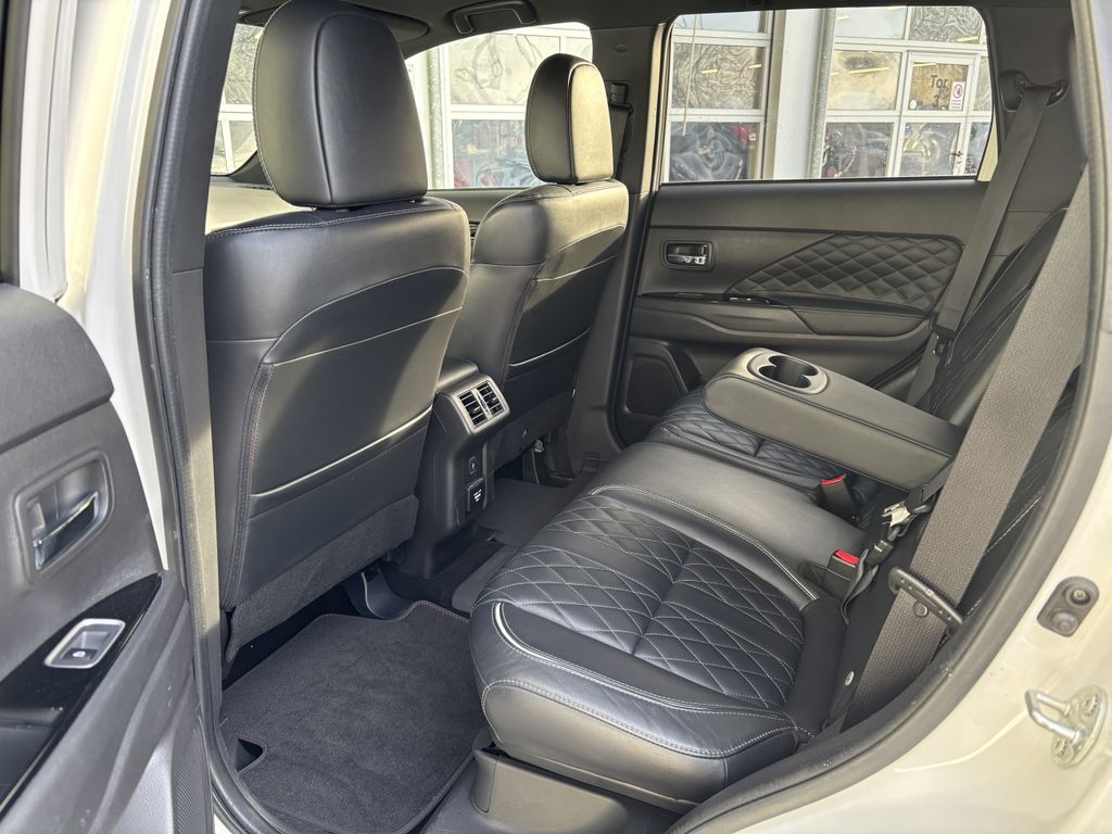 Mitsubishi Outlander 2018