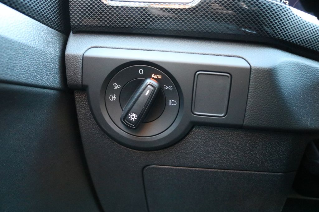 Volkswagen T-Cross 2024