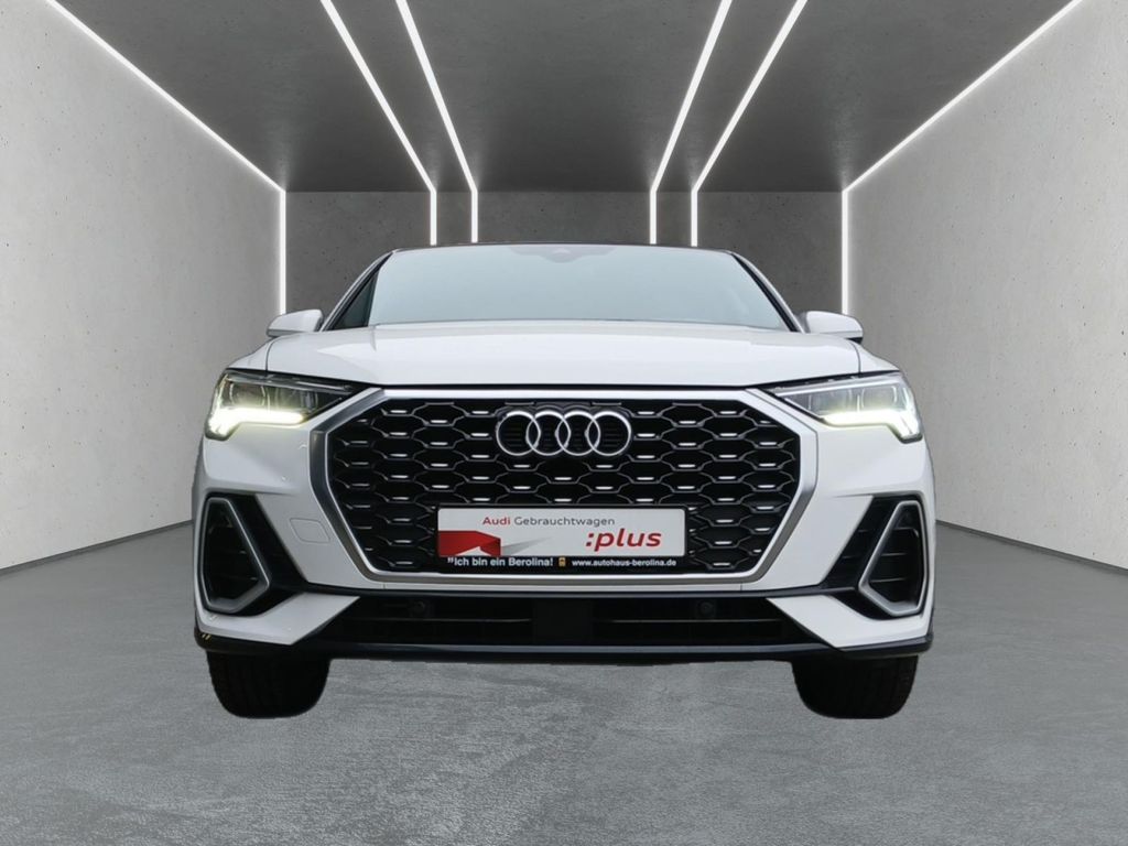 Audi Q3 2021