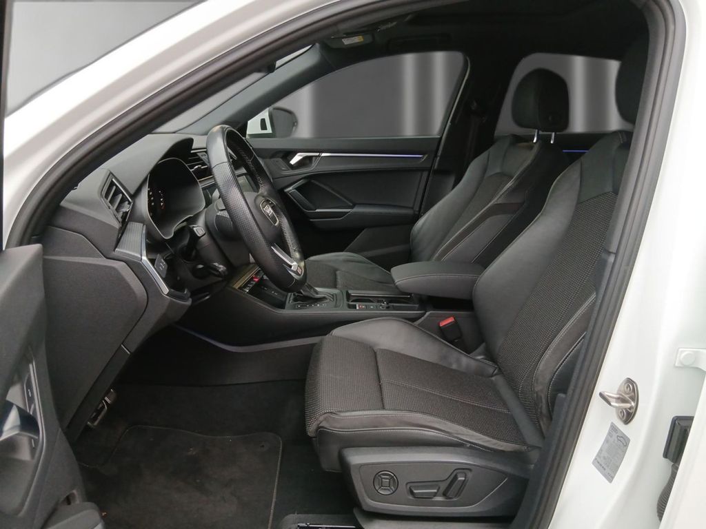 Audi Q3 2021