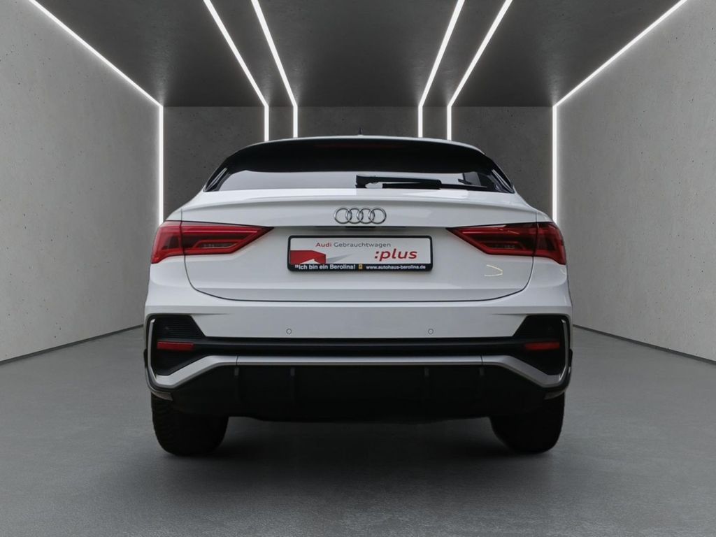 Audi Q3 2021