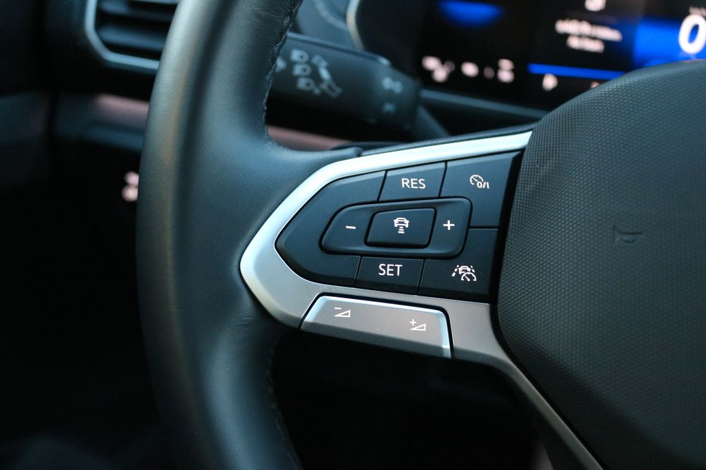 Volkswagen T-Cross 2024