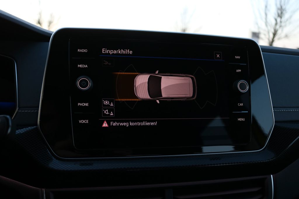 Volkswagen T-Cross 2024