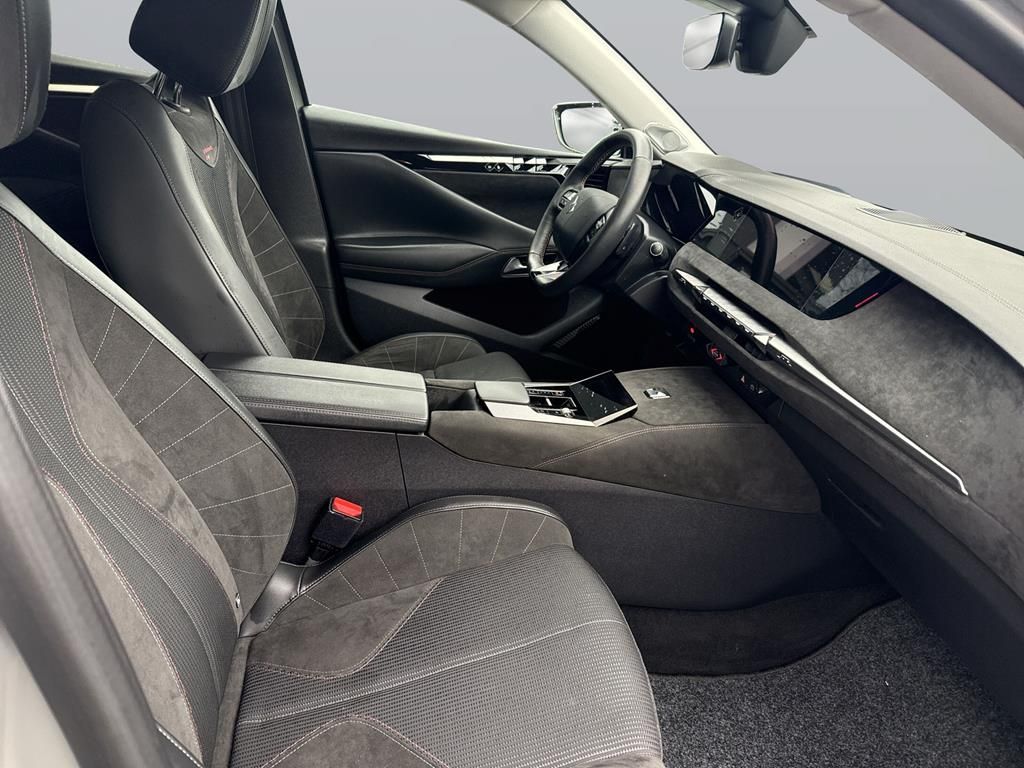 DS Automobiles DS4 2023