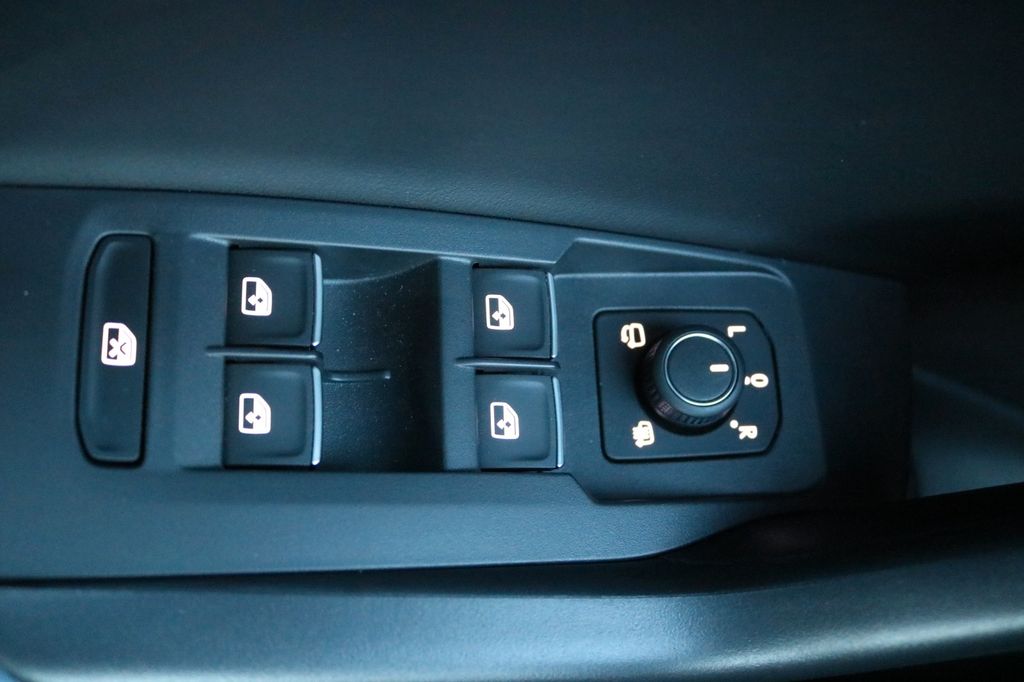 Volkswagen T-Cross 2024