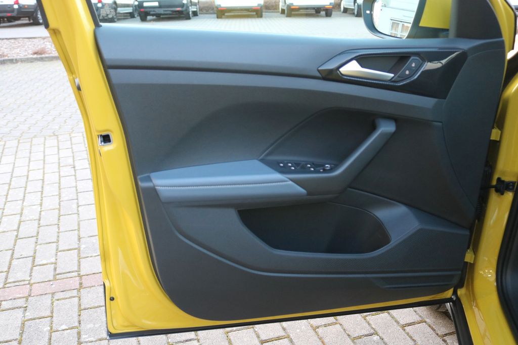 Volkswagen T-Cross 2024