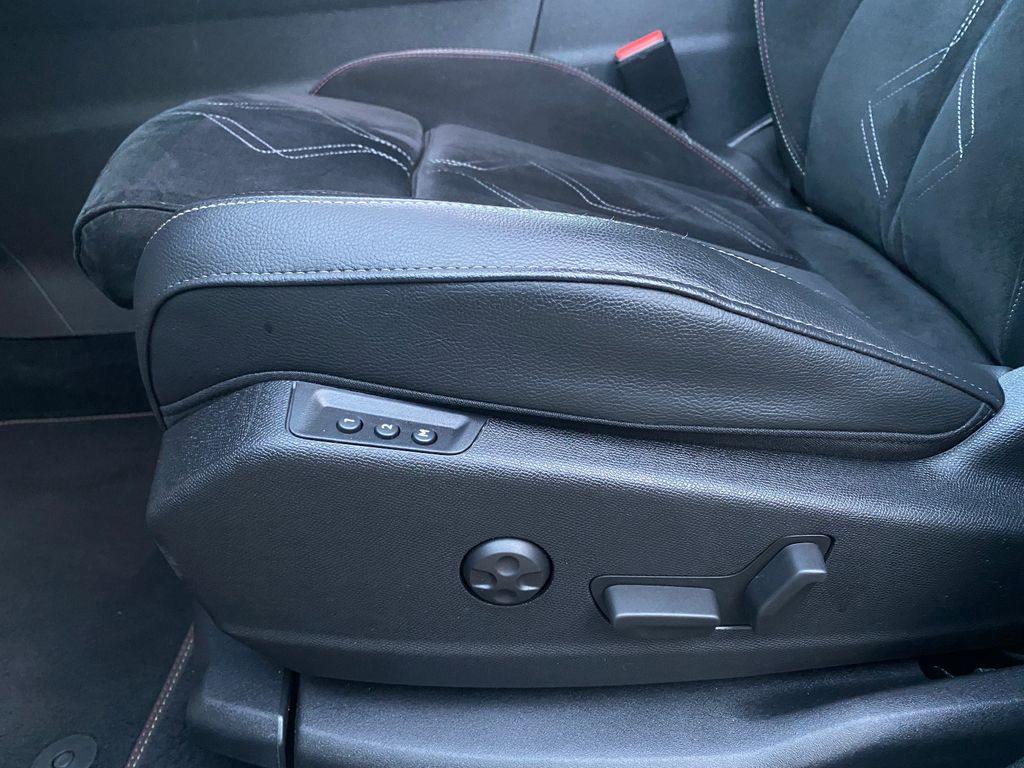 DS Automobiles DS7 (Crossback) 2023