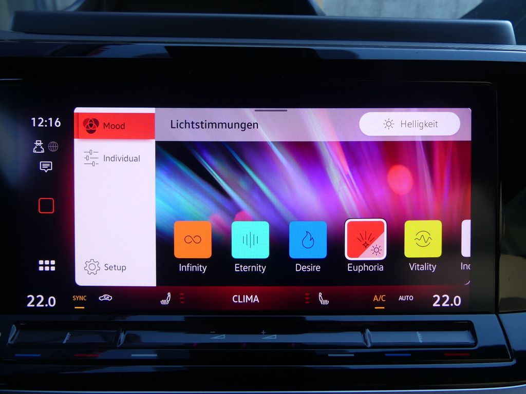 Volkswagen T7 Multivan 2024