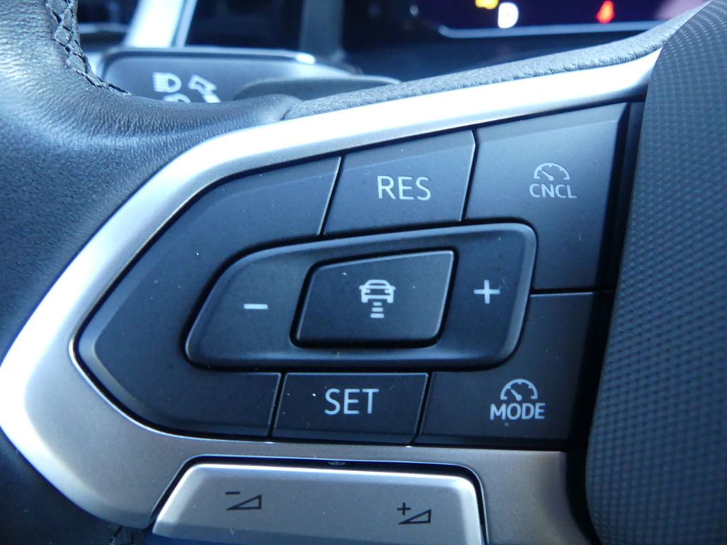 Volkswagen T7 Multivan 2024