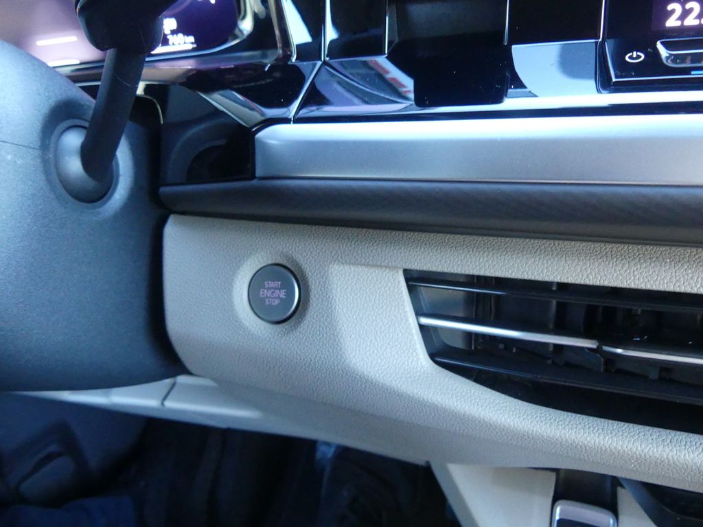 Volkswagen T7 Multivan 2024