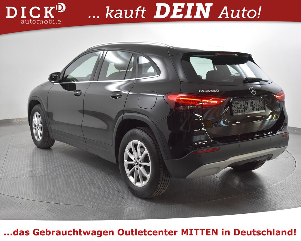 Mercedes-Benz GLA 180 2022