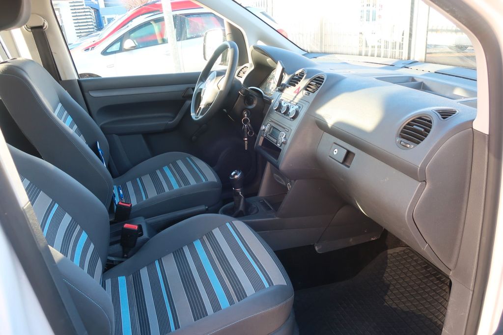 Volkswagen Caddy 2013