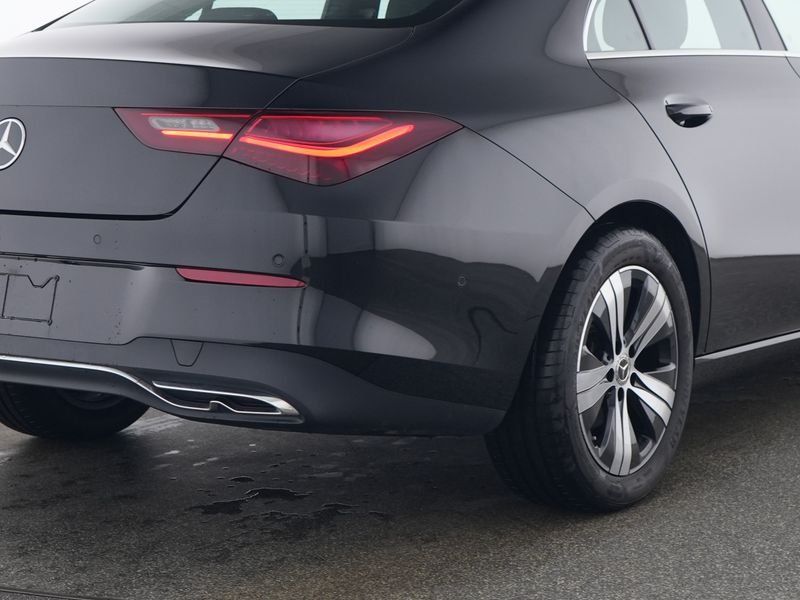 Mercedes-Benz CLA 180 2024