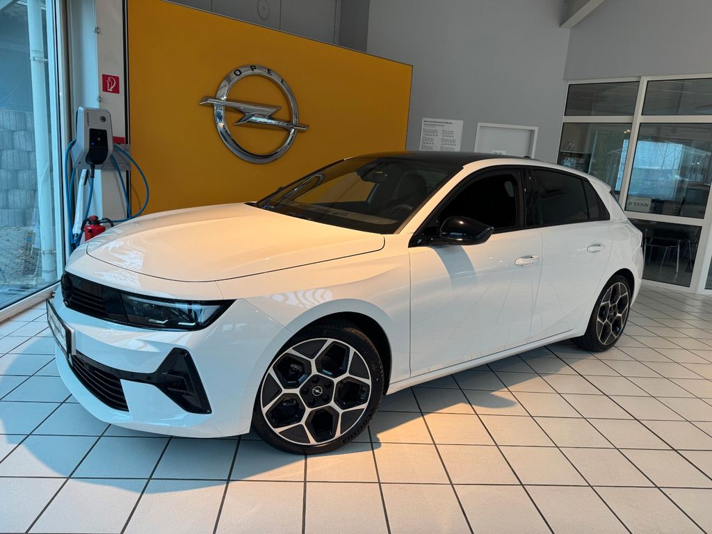 Opel Astra 2024