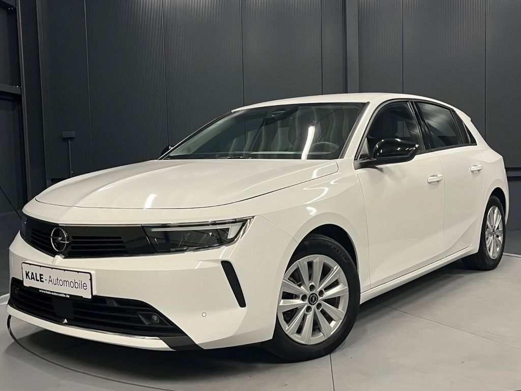 Opel Astra 2022