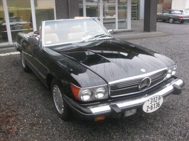 Mercedes-Benz SL 560 1988