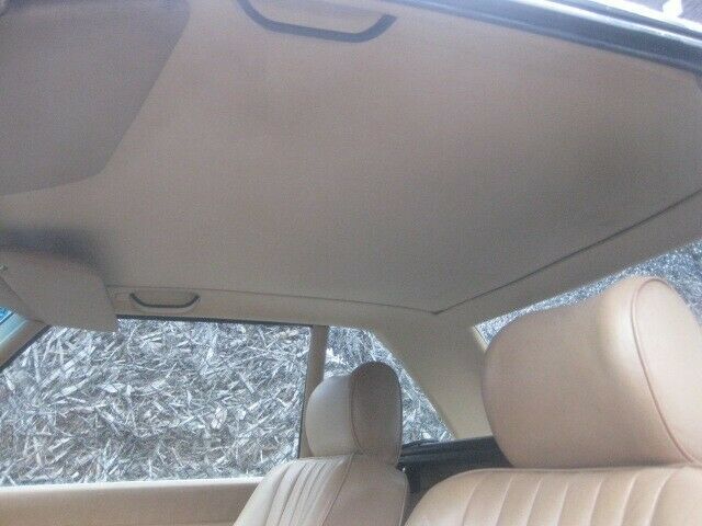 Mercedes-Benz SL 560 1988