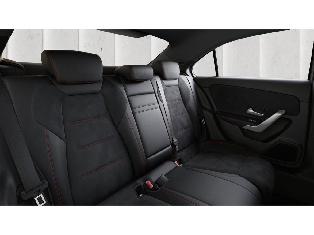 Mercedes-Benz A 200 2024