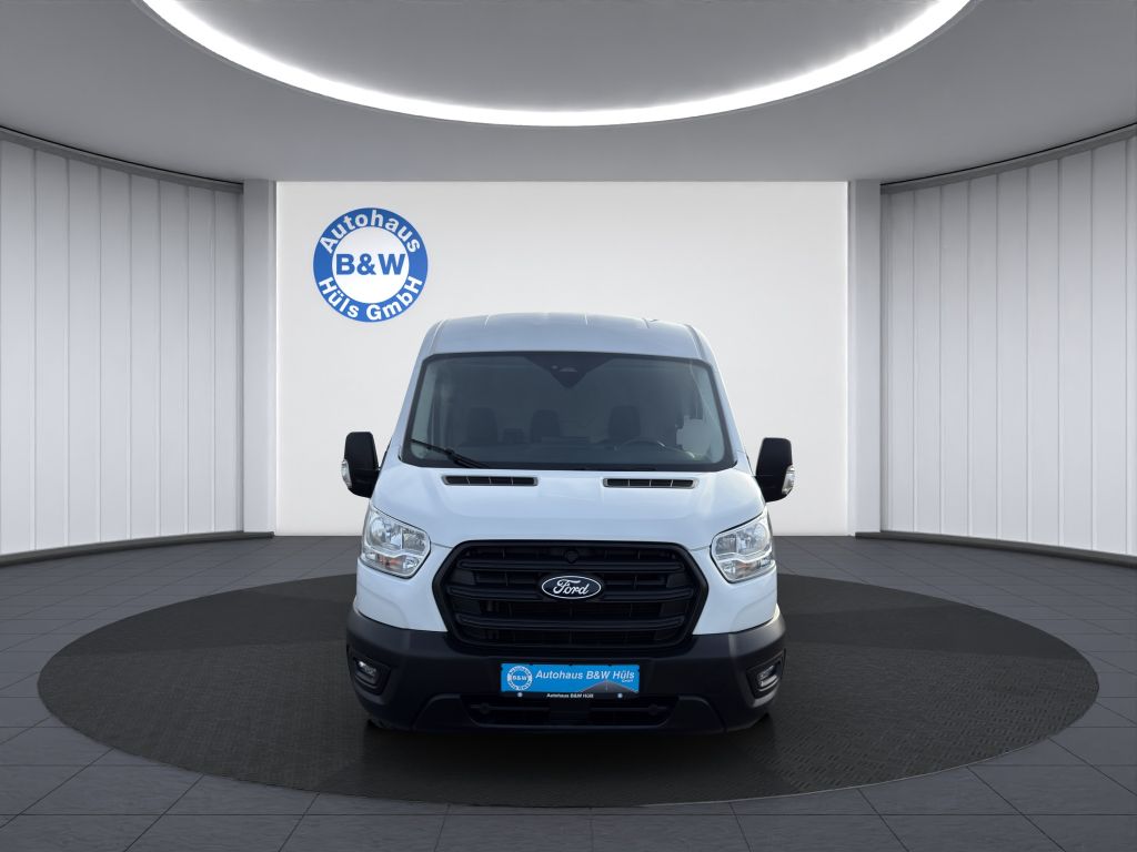 Ford Transit 2025