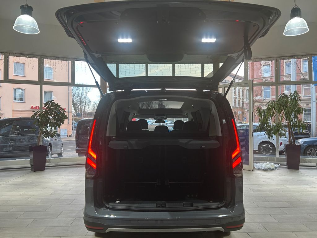 Ford Grand Tourneo 2025