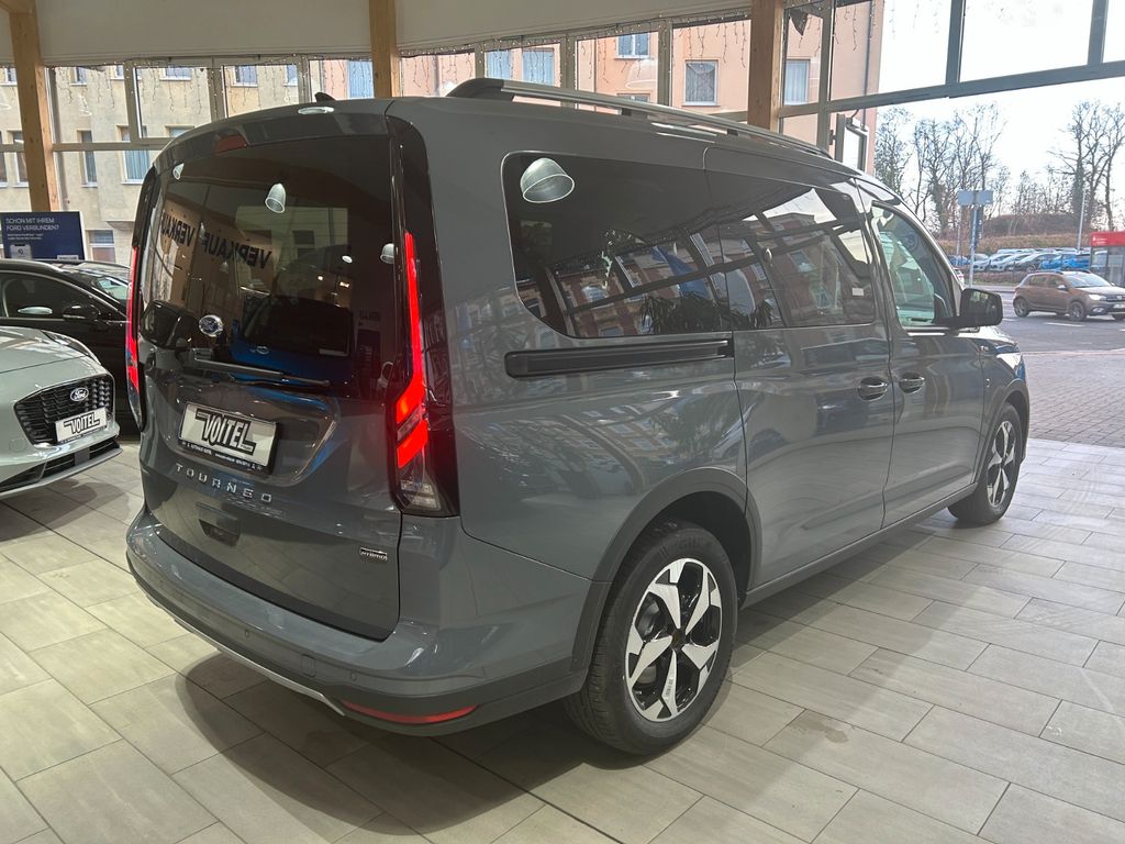Ford Grand Tourneo 2025
