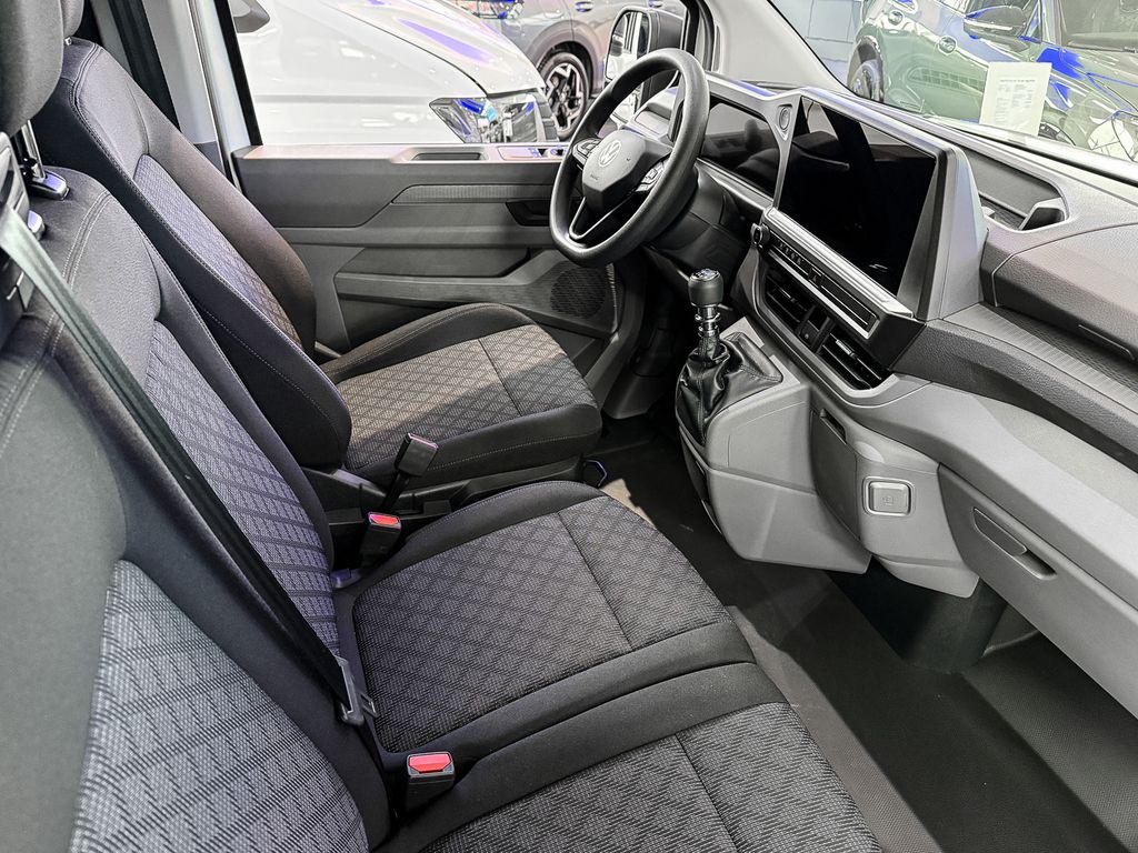 Volkswagen T7 Transporter