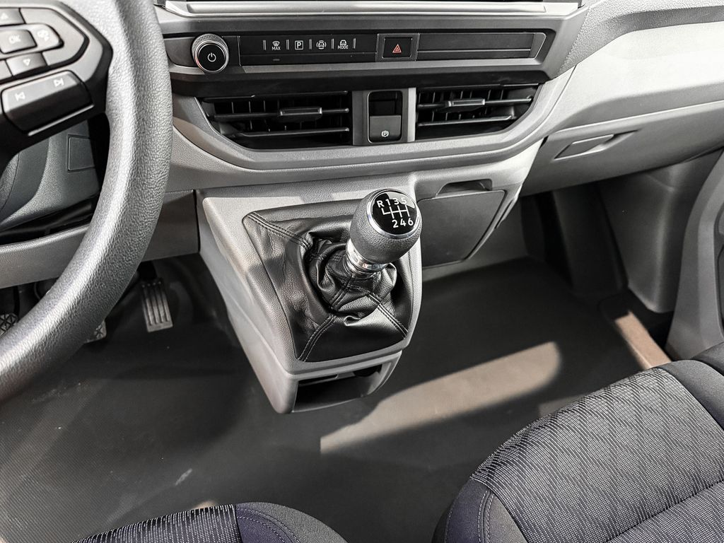 Volkswagen T7 Transporter